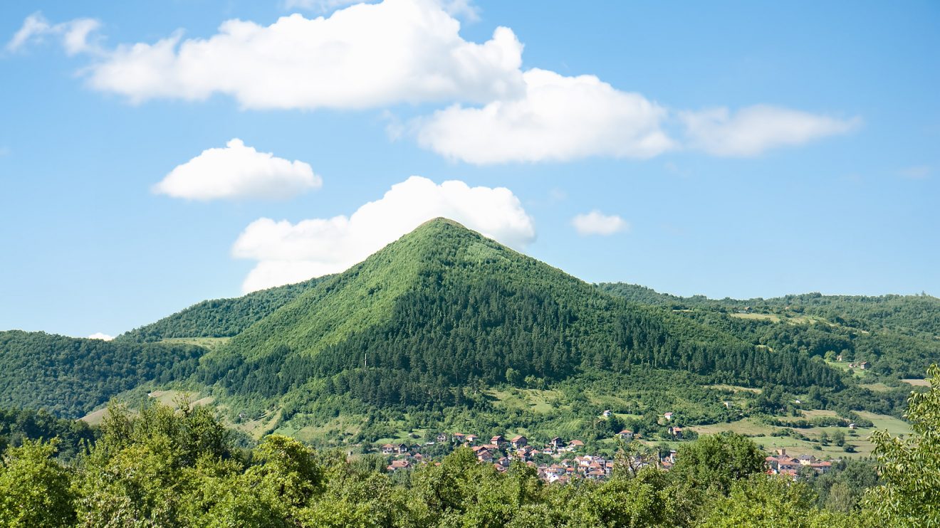 bigstock-bosnian-pyramids-near-the-vis-25992119-1320x742